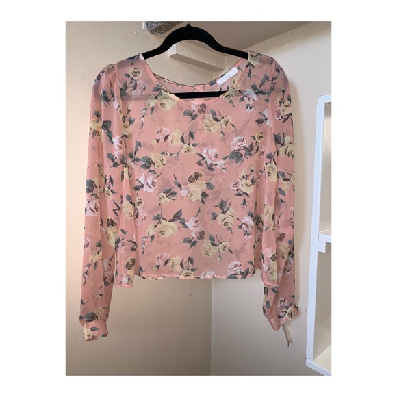 Nordstrom Lush Floral blouse pink size medium - Picture 3 of 7